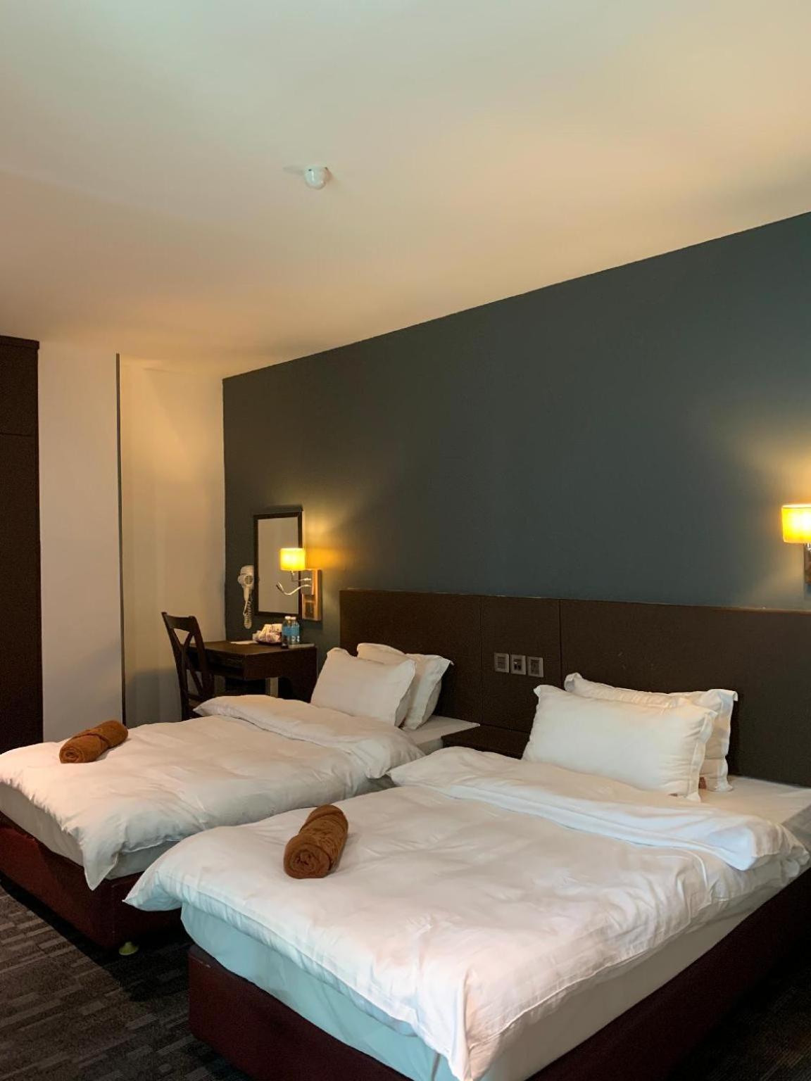 The Room Hotel Miri Zimmer foto